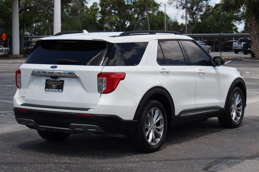 2020 Ford Explorer XLT photo