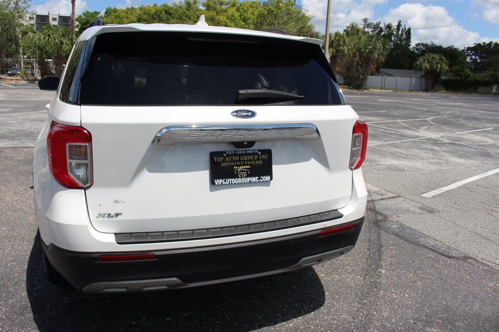 2020 Ford Explorer XLT photo