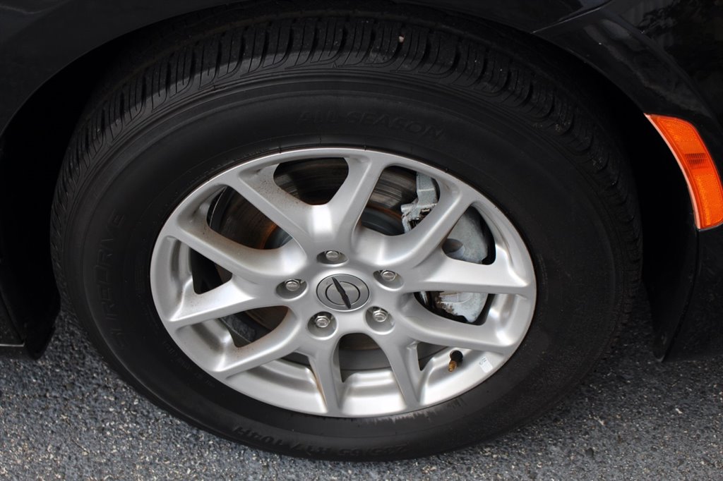 2022 Chrysler Pacifica - $32,995
