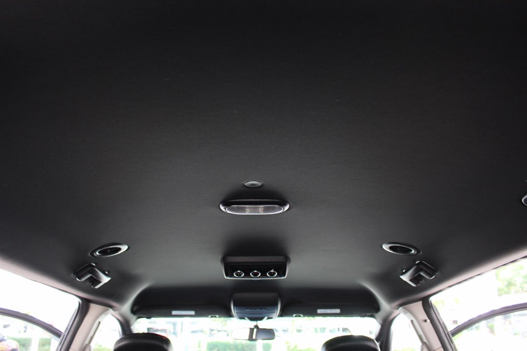 2017 Dodge Grand Caravan - $22,995