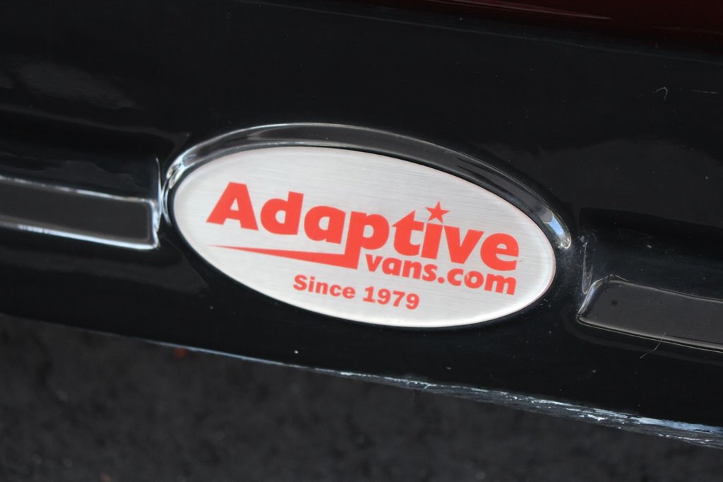 2019 Dodge Grand Caravan - $29,995