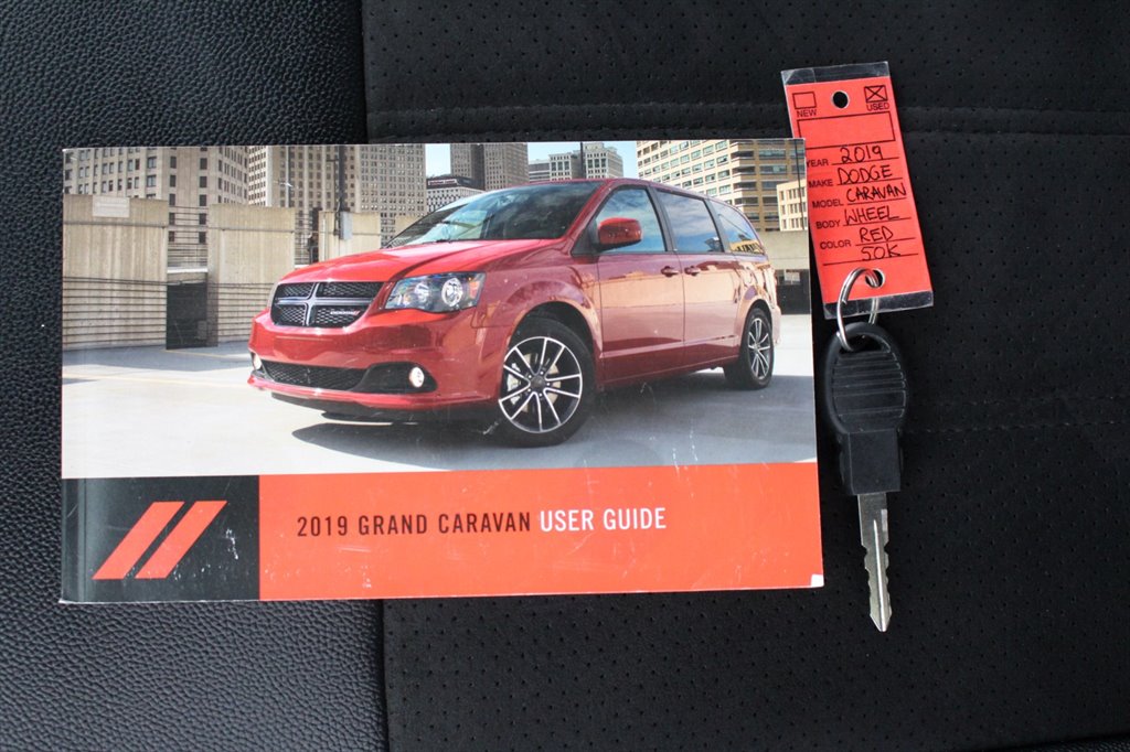 2019 Dodge Grand Caravan - $29,995