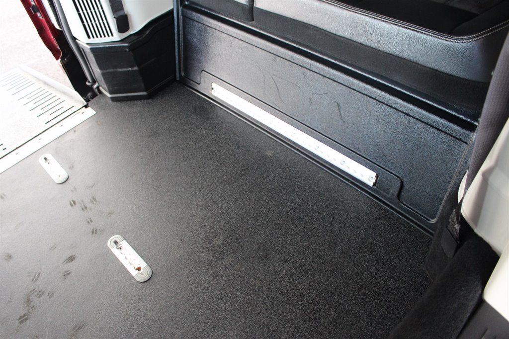 2019 Dodge Grand Caravan - $29,995