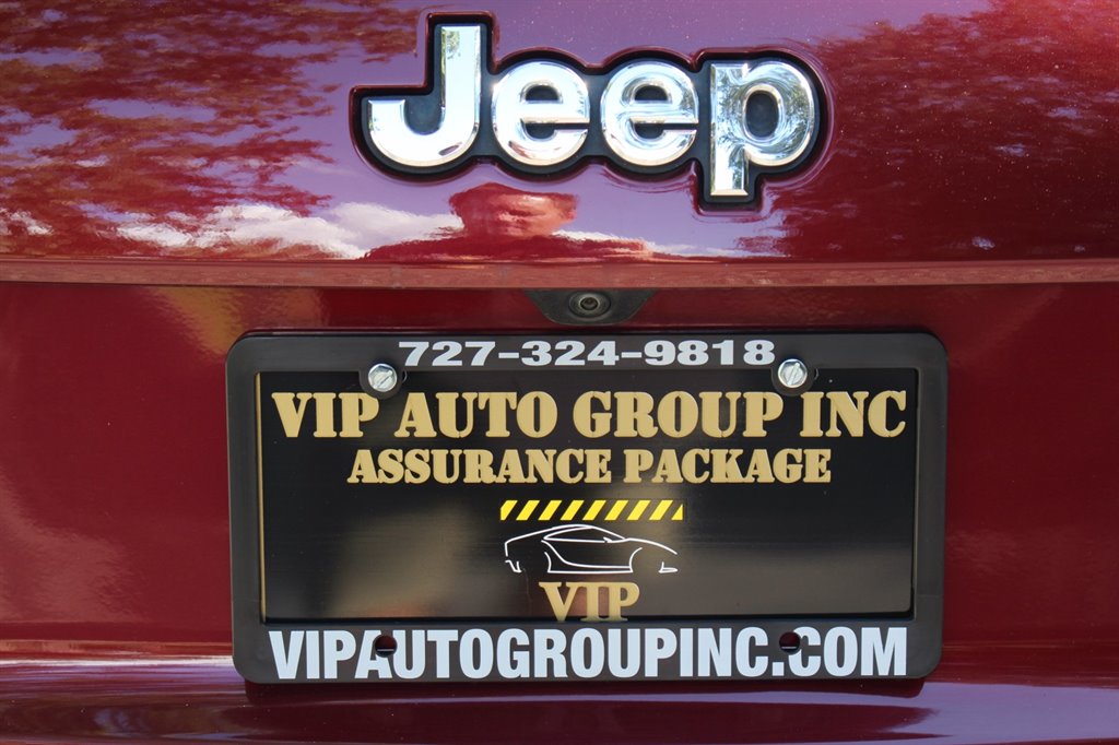 2020 Jeep Cherokee - $17,995