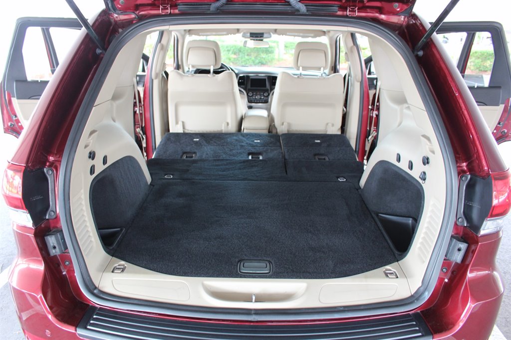 2020 Jeep Cherokee - $17,995