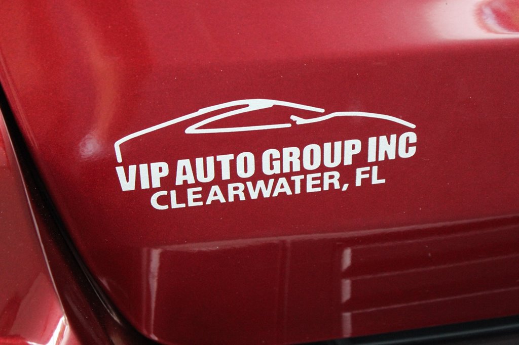 2020 Jeep Cherokee - $17,995
