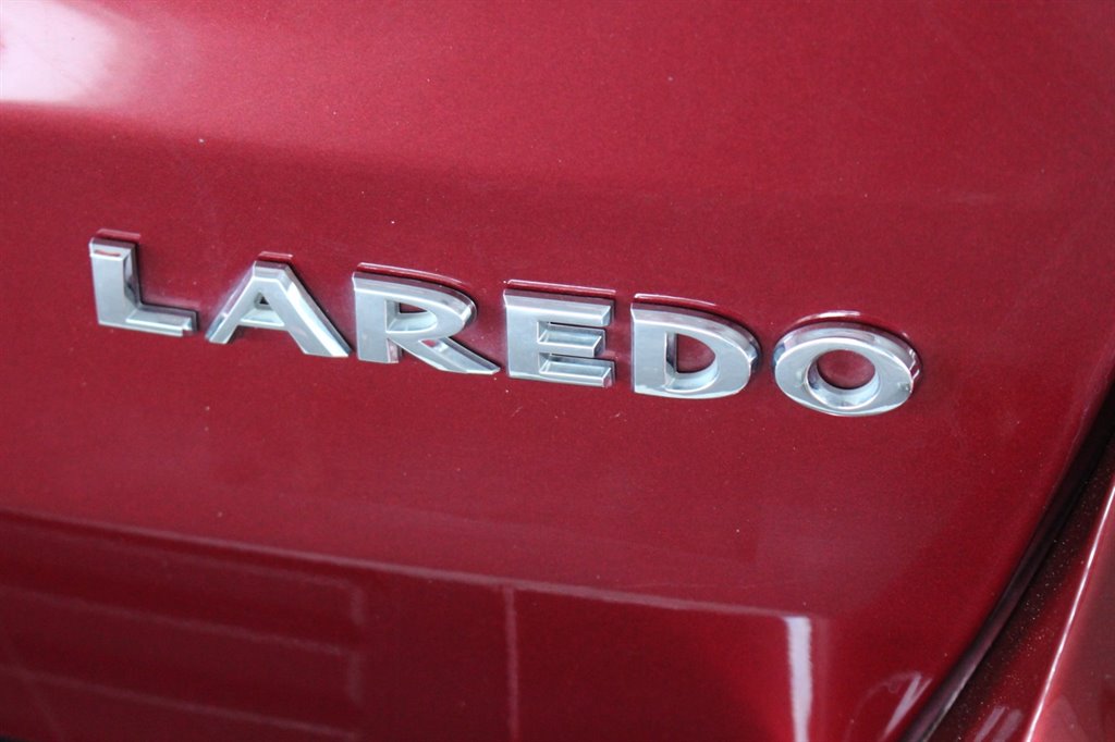 2020 Jeep Cherokee - $17,995