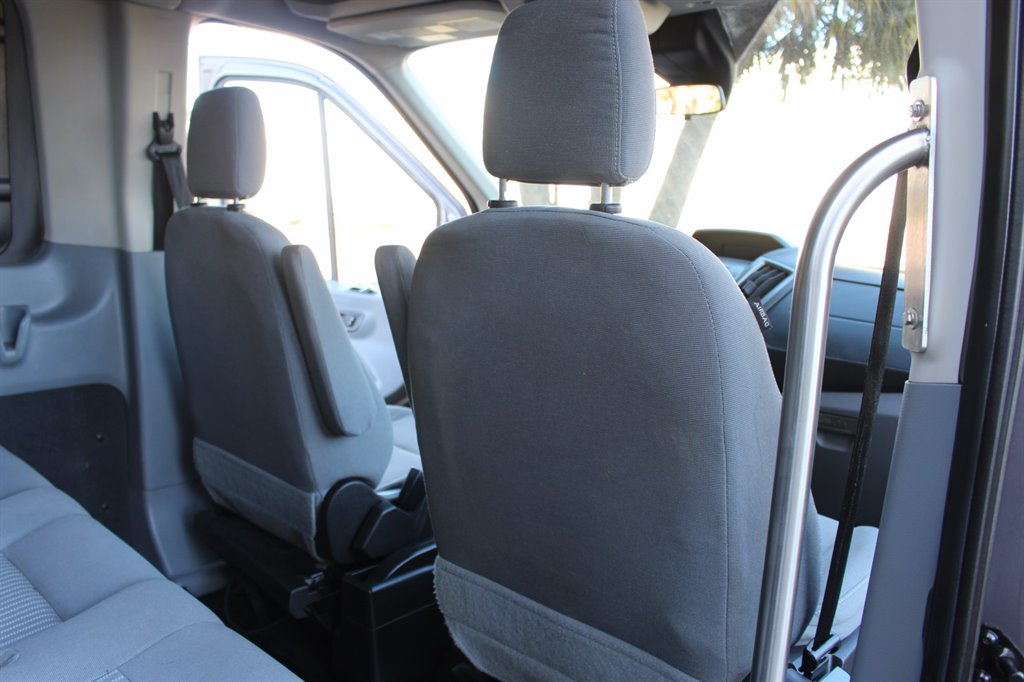 2016 Ford Transit - $32,995