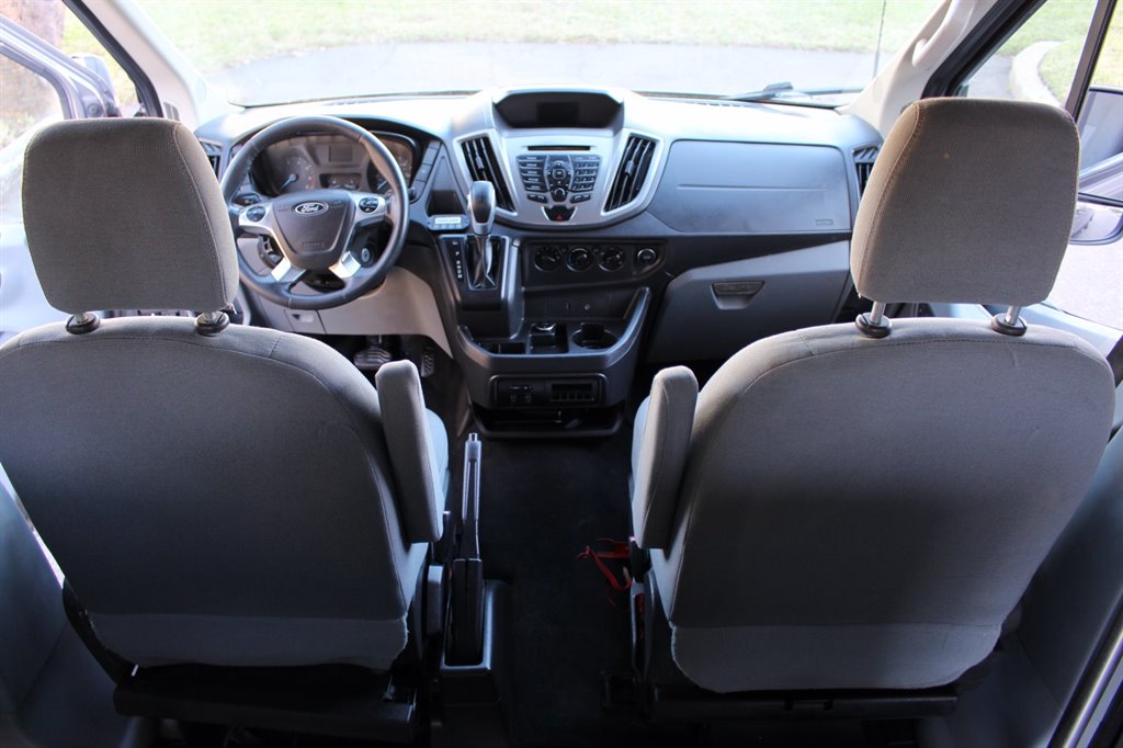 2016 Ford Transit - $32,995