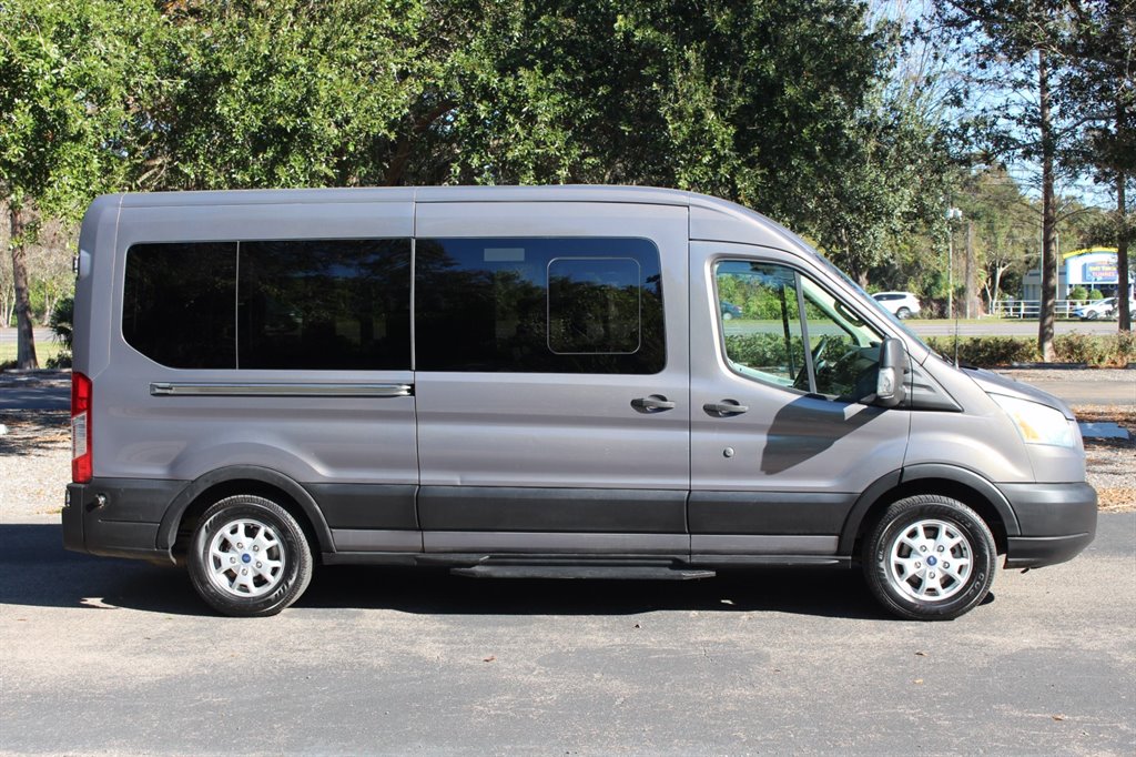 2016 Ford Transit - $32,995