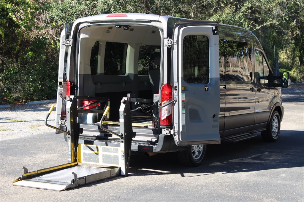 2016 Ford Transit - $32,995