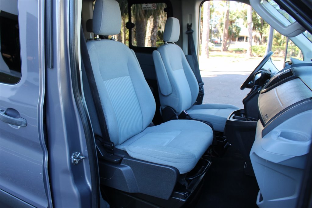 2016 Ford Transit - $32,995