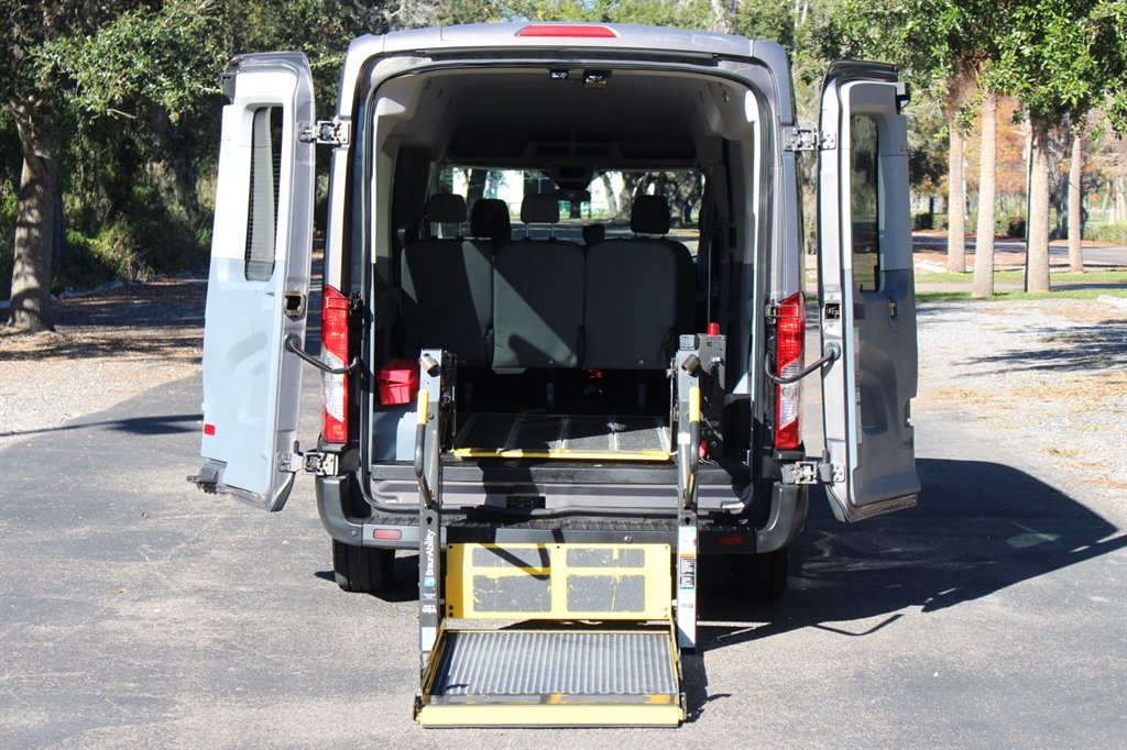 2016 Ford Transit - $32,995
