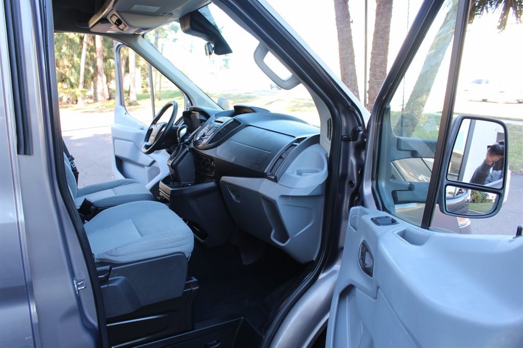 2016 Ford Transit - $32,995