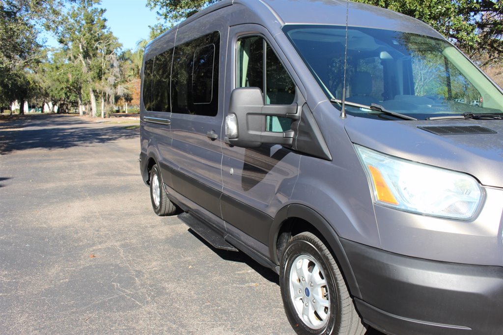 2016 Ford Transit - $32,995