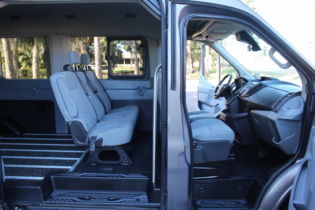 2016 Ford Transit - $32,995