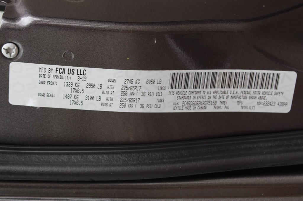 2019 Dodge Grand Caravan - $29,995