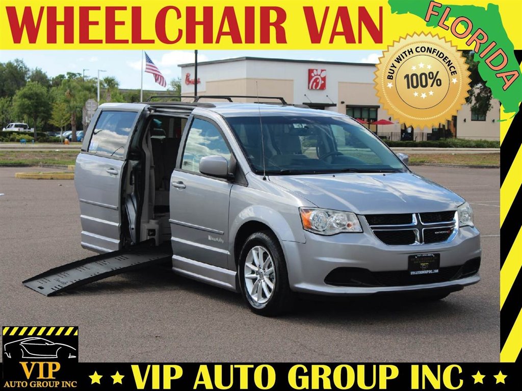 2016 Dodge Grand Caravan - $26,995