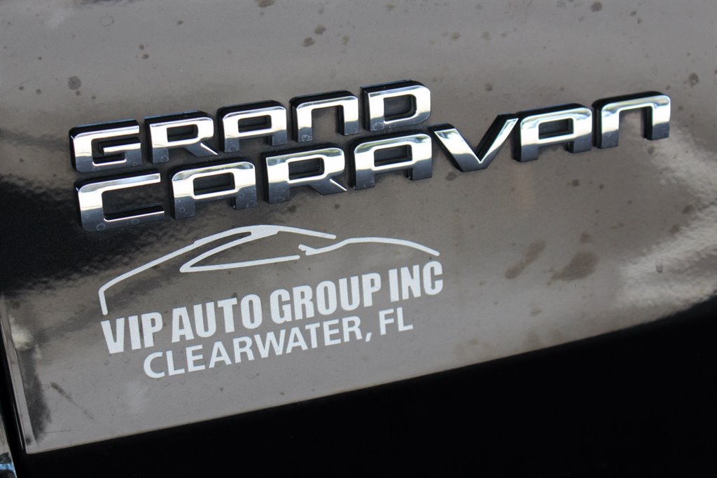 2019 Dodge Grand Caravan - $24,995