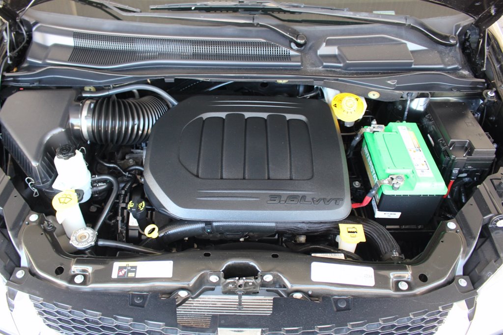 2019 Dodge Grand Caravan - $24,995