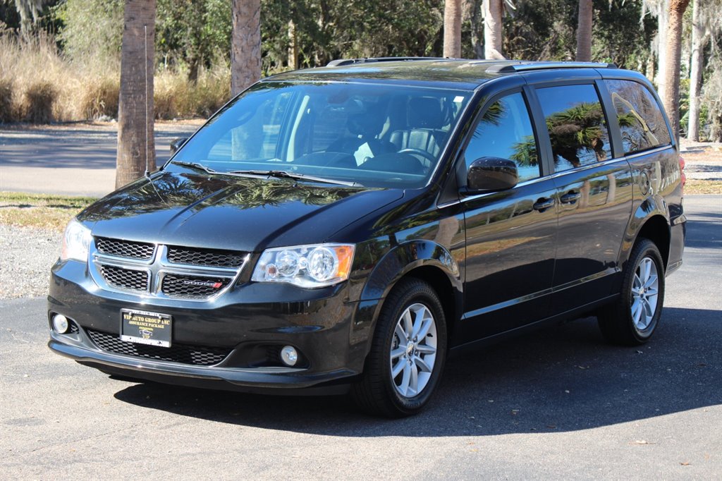 2019 Dodge Grand Caravan - $24,995