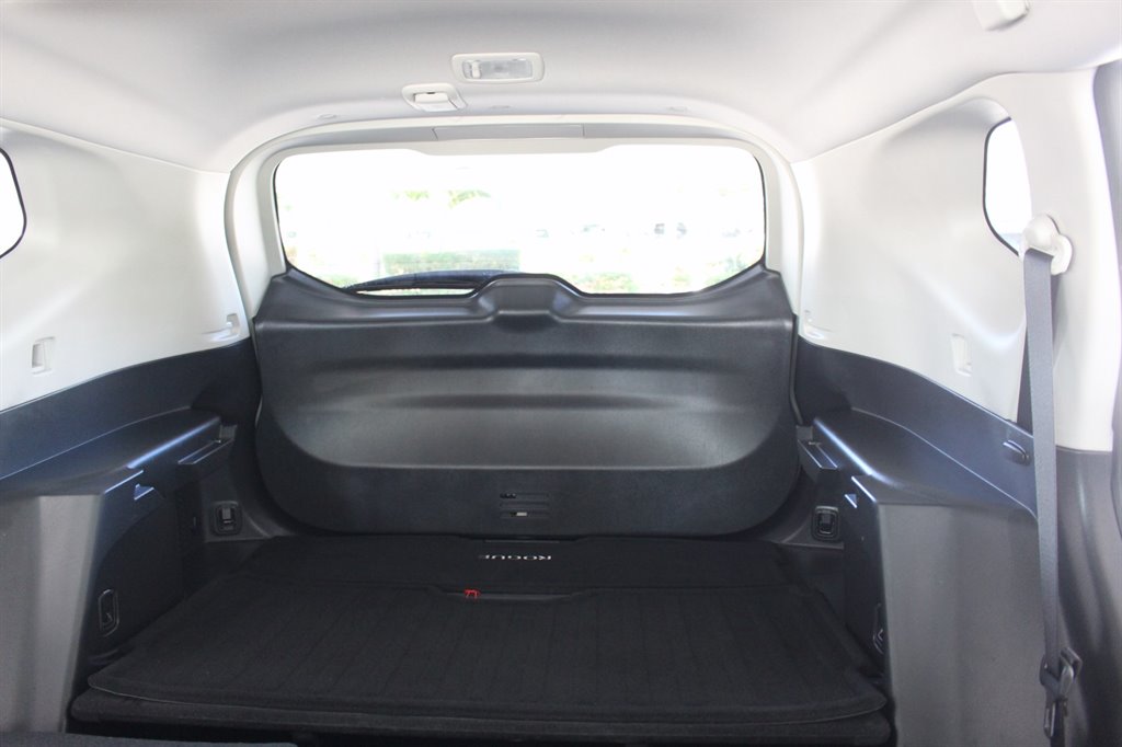 2018 Nissan Rogue - $15,995