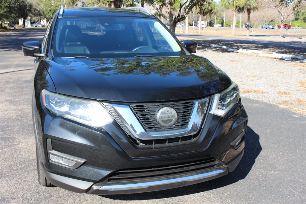2018 Nissan Rogue - $15,995