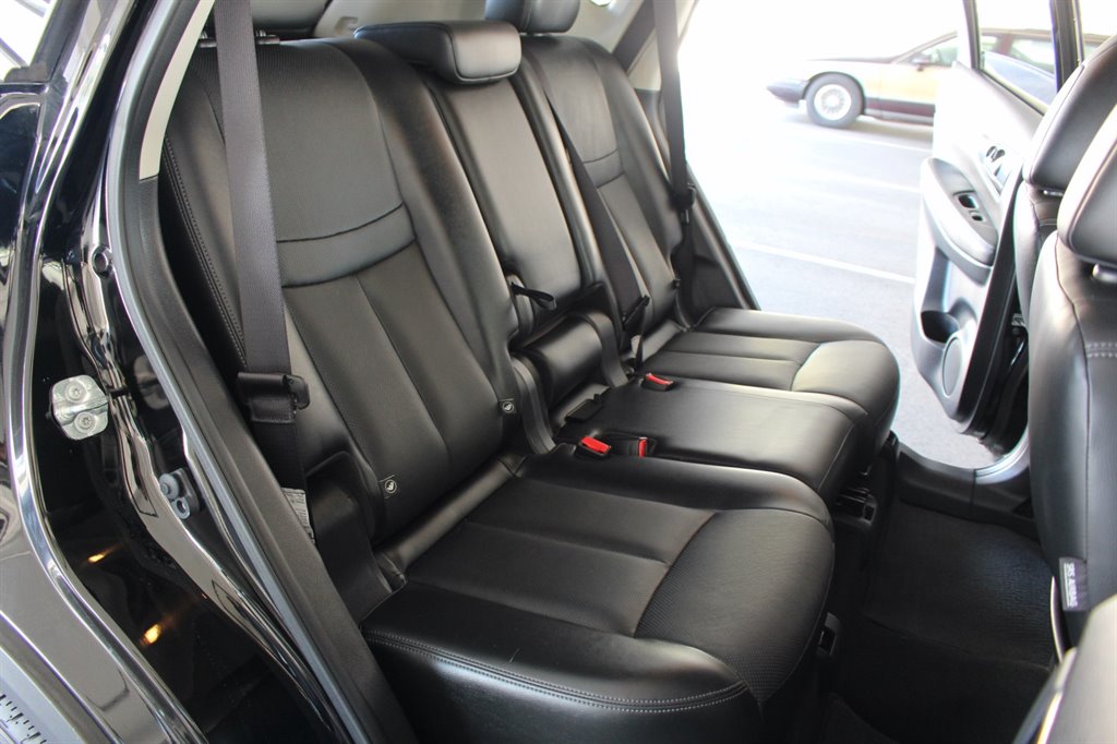 2018 Nissan Rogue - $15,995