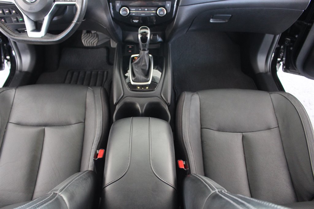 2018 Nissan Rogue - $15,995