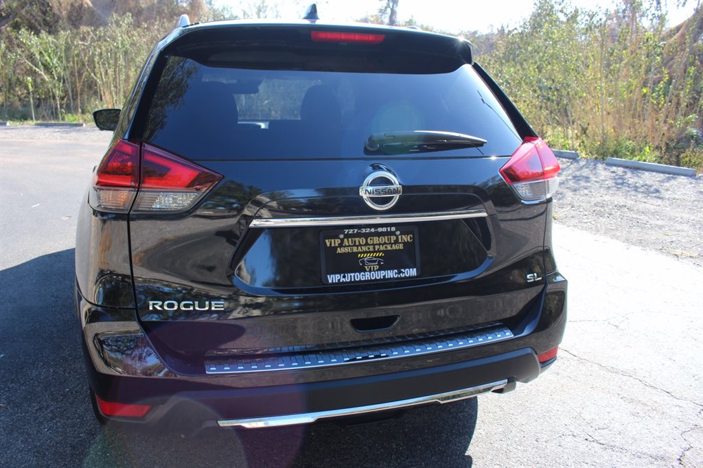 2018 Nissan Rogue - $15,995