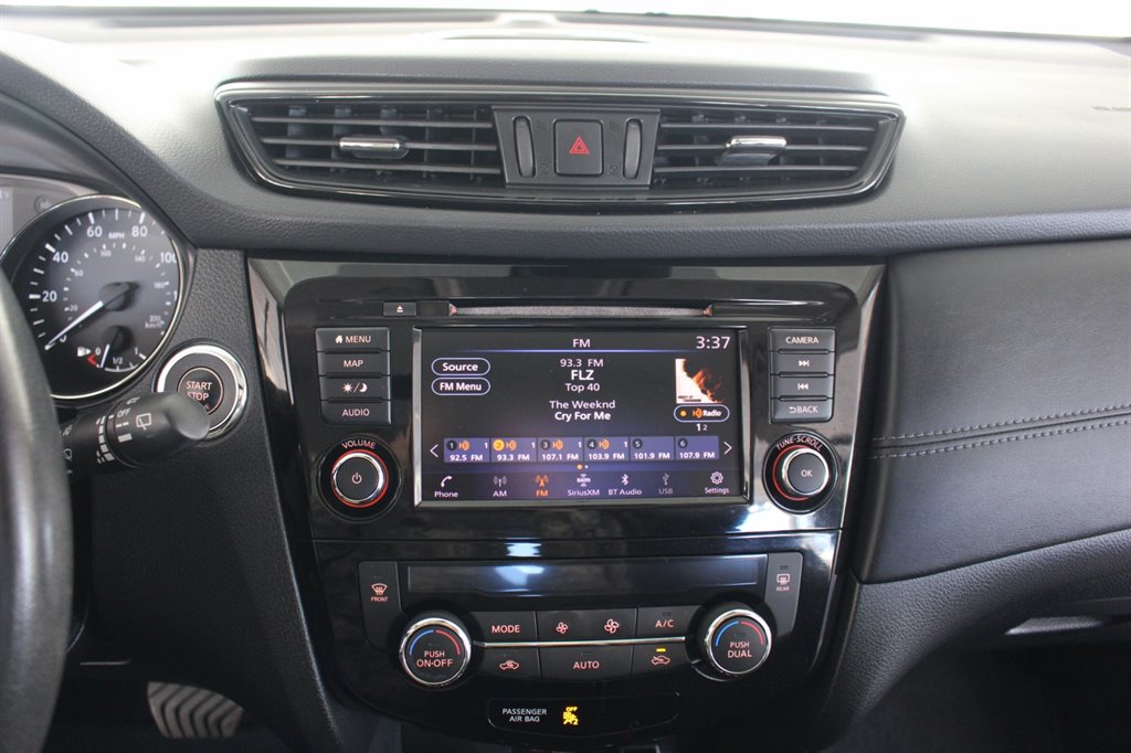 2018 Nissan Rogue - $15,995