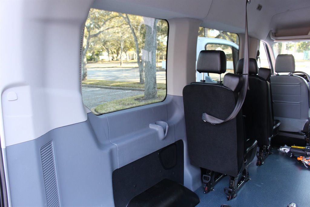 2019 Ford Transit Connect Wagon - $38,995