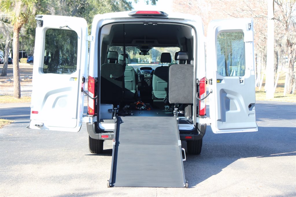 2019 Ford Transit Connect Wagon - $38,995