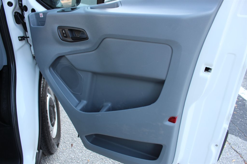 2019 Ford Transit Connect Wagon - $38,995