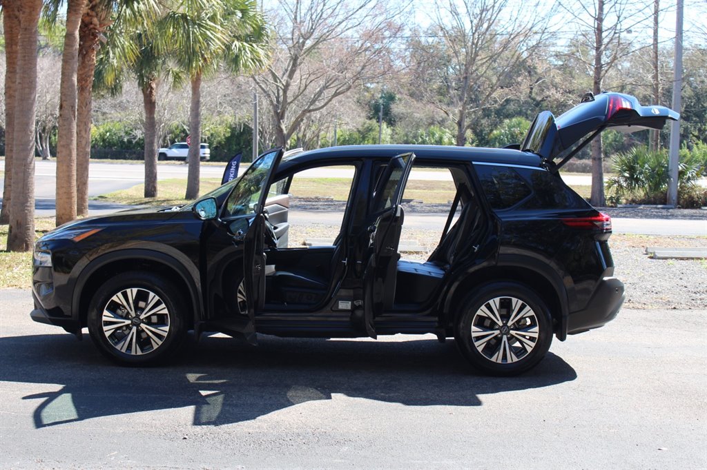 2023 Nissan Rogue - $22,995