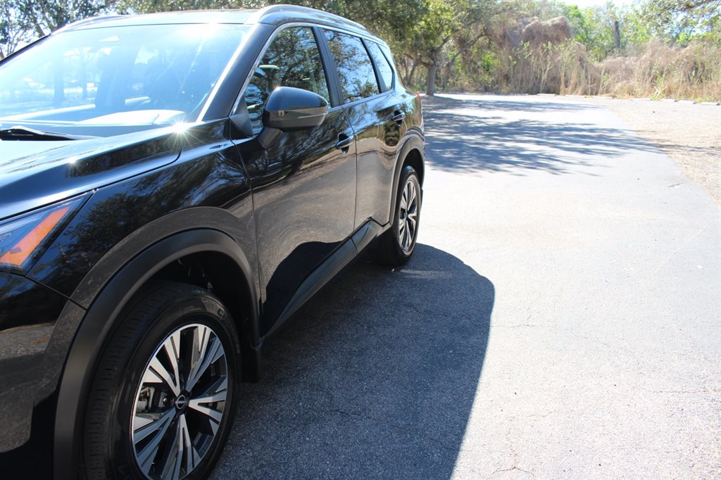 2023 Nissan Rogue - $22,995