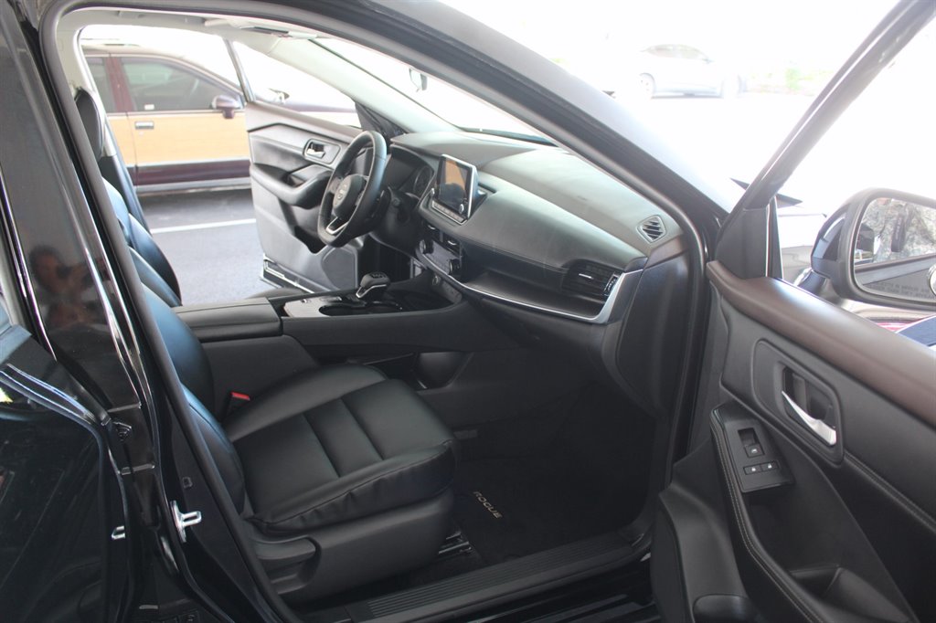 2023 Nissan Rogue - $22,995