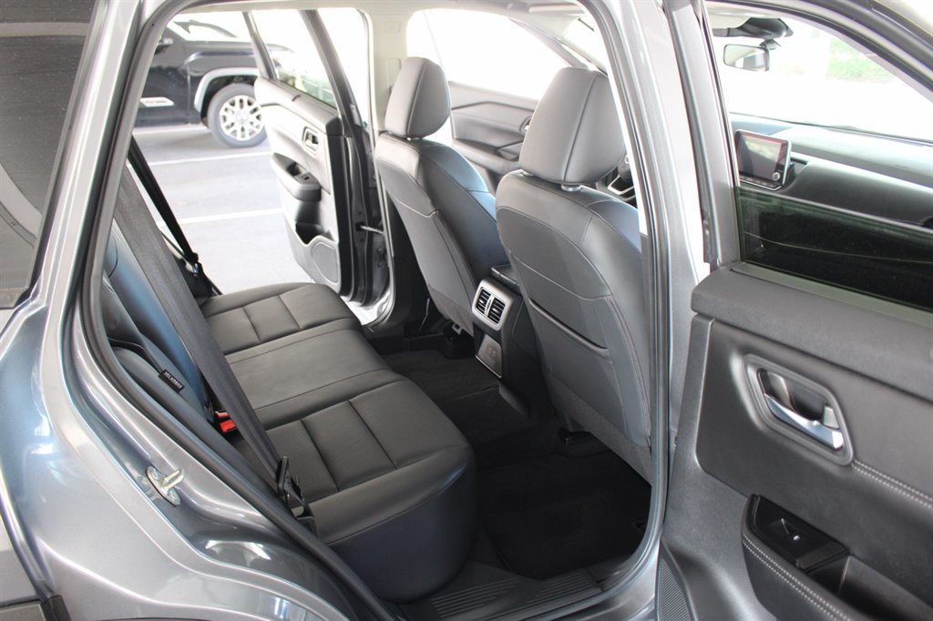 2024 Nissan Rogue - $25,995