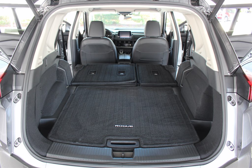 2024 Nissan Rogue - $25,995