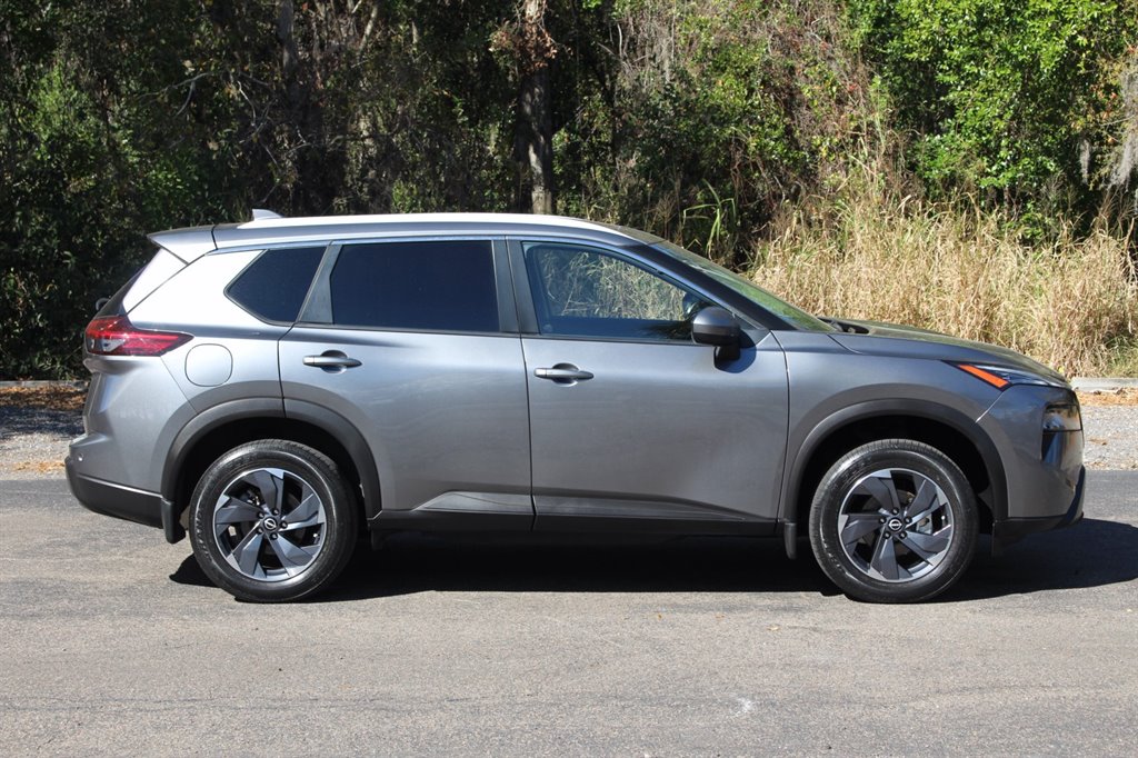 2024 Nissan Rogue - $25,995