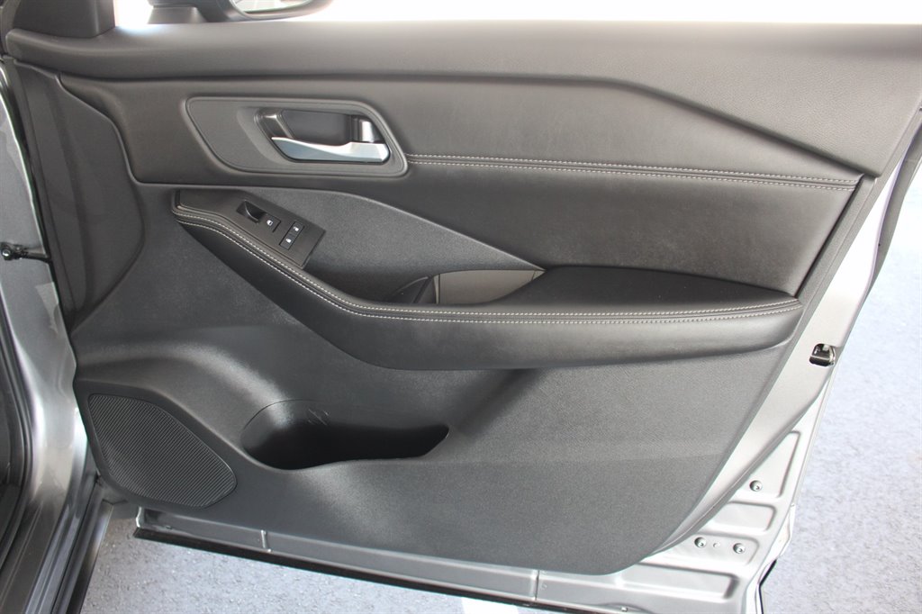 2024 Nissan Rogue - $25,995