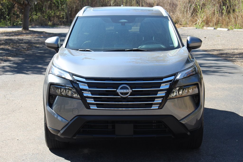2024 Nissan Rogue - $25,995