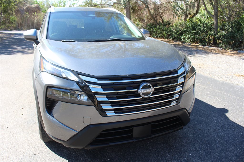 2024 Nissan Rogue - $25,995