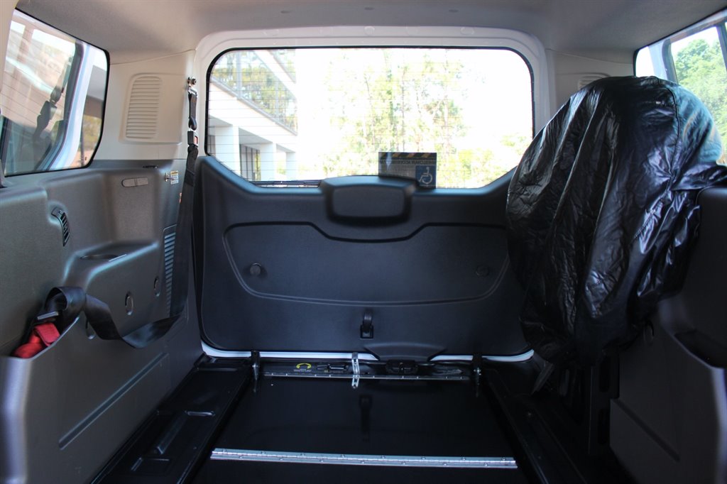 2022 Ford Transit Connect - $27,995