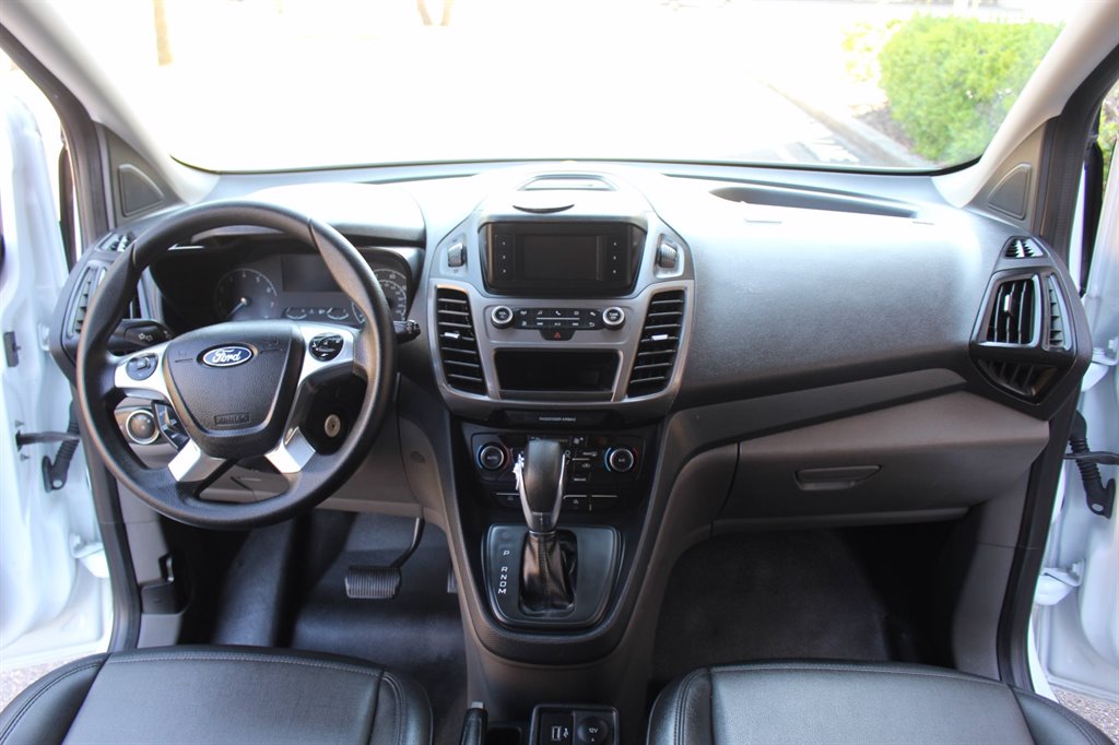 2022 Ford Transit Connect - $27,995