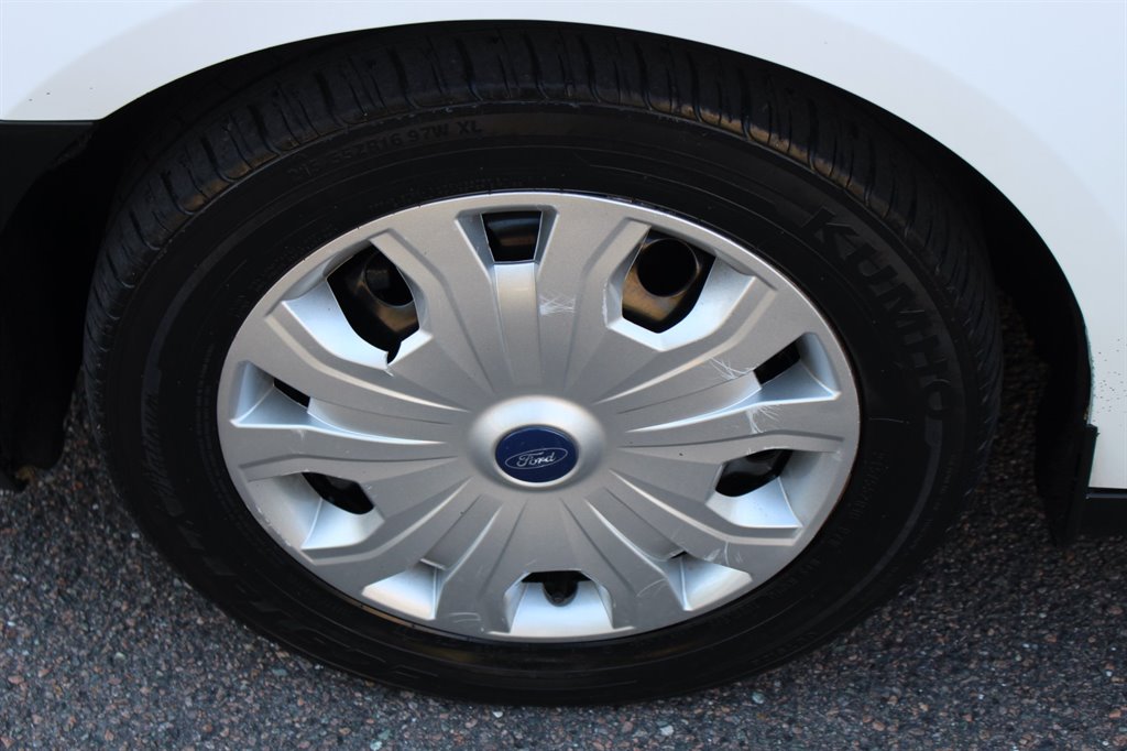 2022 Ford Transit Connect - $27,995