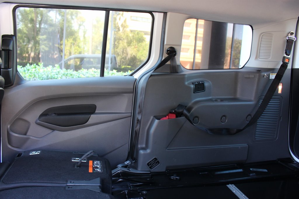 2022 Ford Transit Connect - $27,995