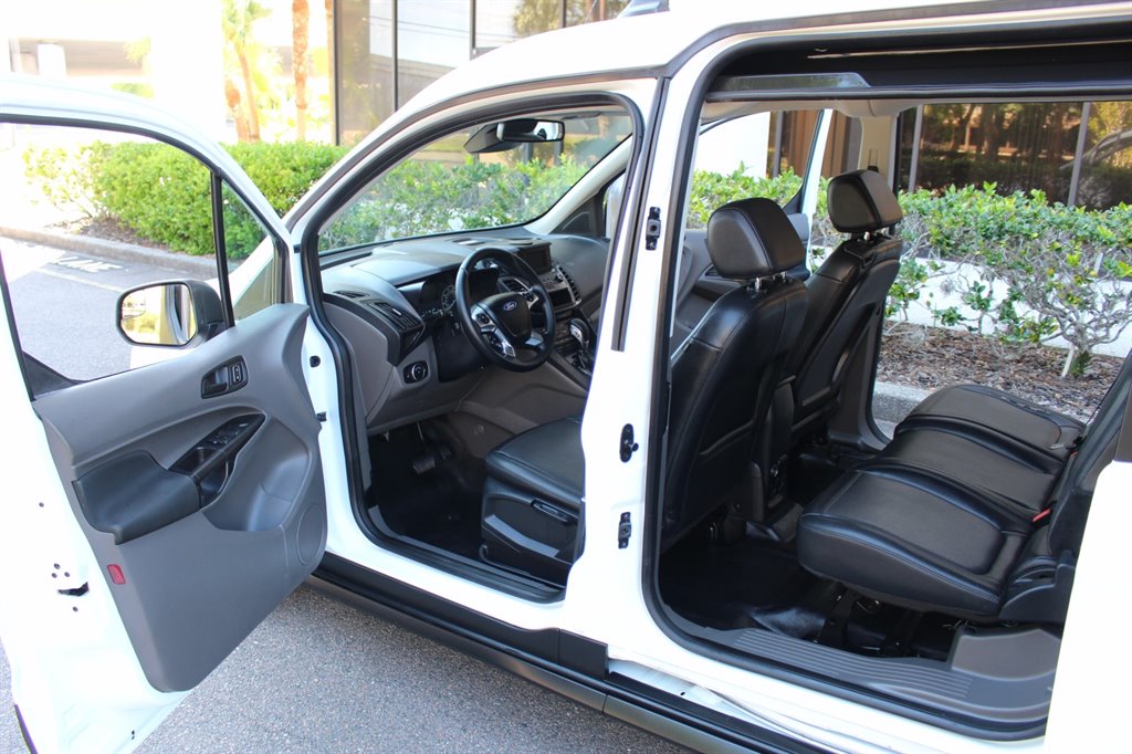 2022 Ford Transit Connect - $27,995