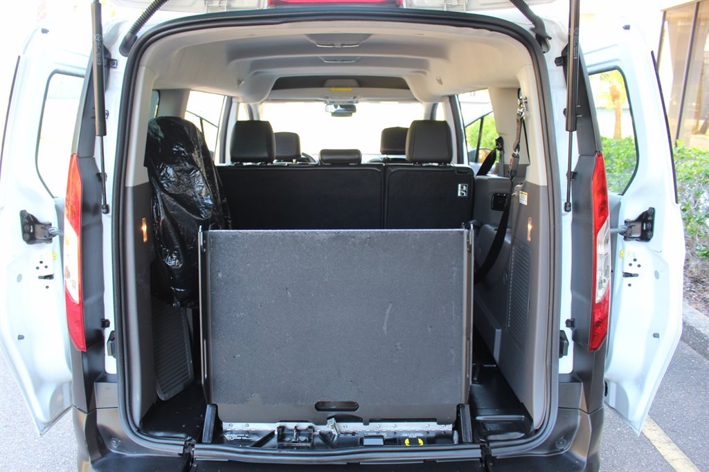 2022 Ford Transit Connect - $27,995