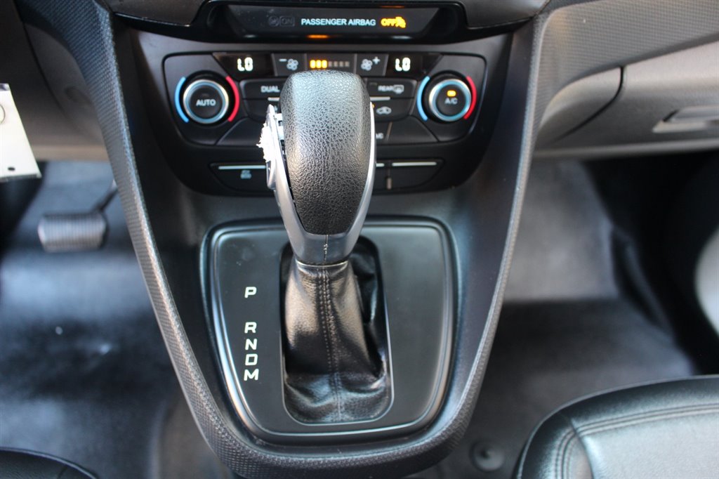 2022 Ford Transit Connect - $27,995